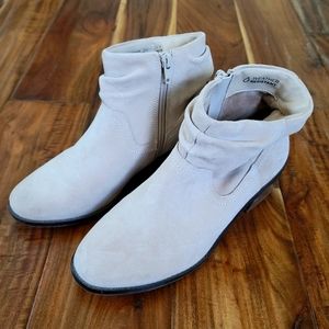 Vionic Kanela 6.5 bootie